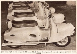 La prima serie dello scooter Čezeta nel 1956 / The first series of the Cezeta scooter in 1956