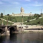 Vista sul parco di Letna a Praga, a fine anni '50 / View on Letna park in Prague, in the end of the '50s