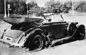 La macchina di Reinhard Heydrich dopo l'attentato del 1942 / Reinhard Heydrich’s car after the 1942 assassination attempt