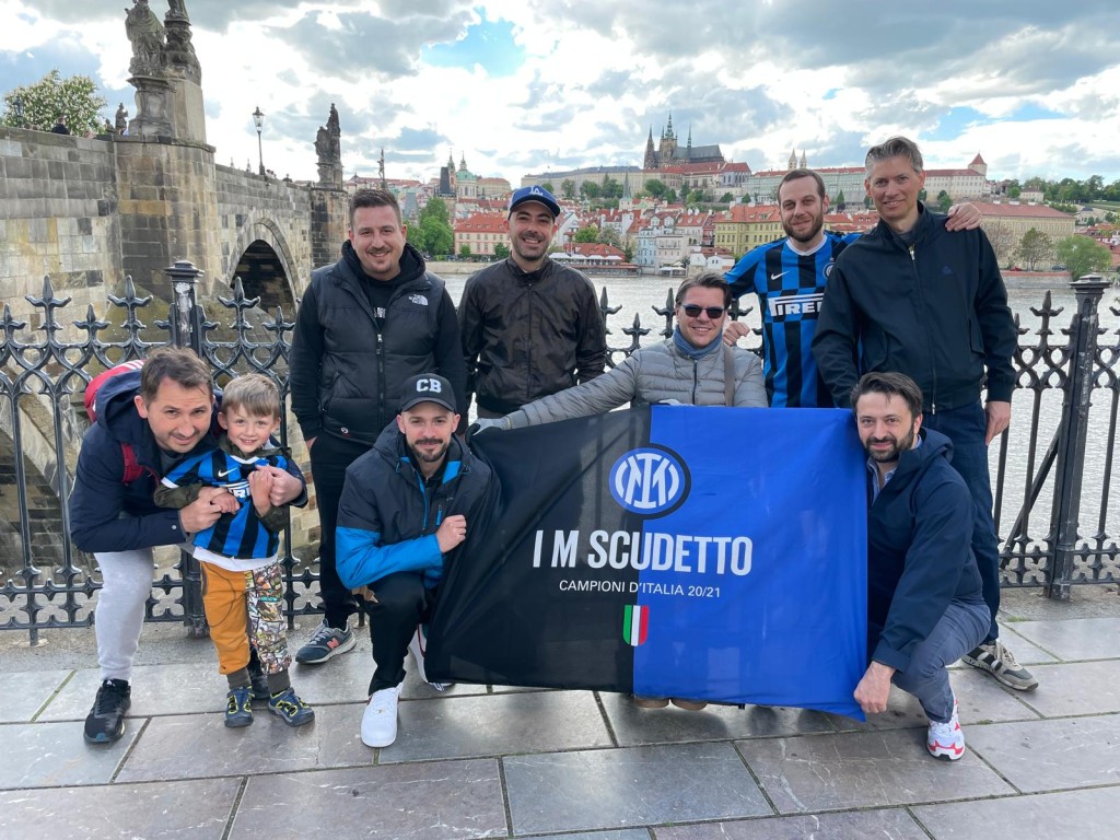 11-filippo-il-club-sul-ponte-carlo